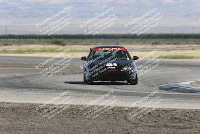 media/Jun-01-2024-CalClub SCCA (Sat) [[0aa0dc4a91]]/Group 5/Race/